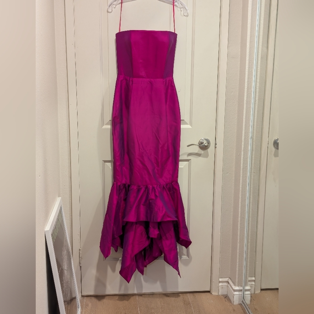 Designer Rasario Strapless Ruffled Silk Corset Gown Magenta FR 36 / IT 38 (US 2)